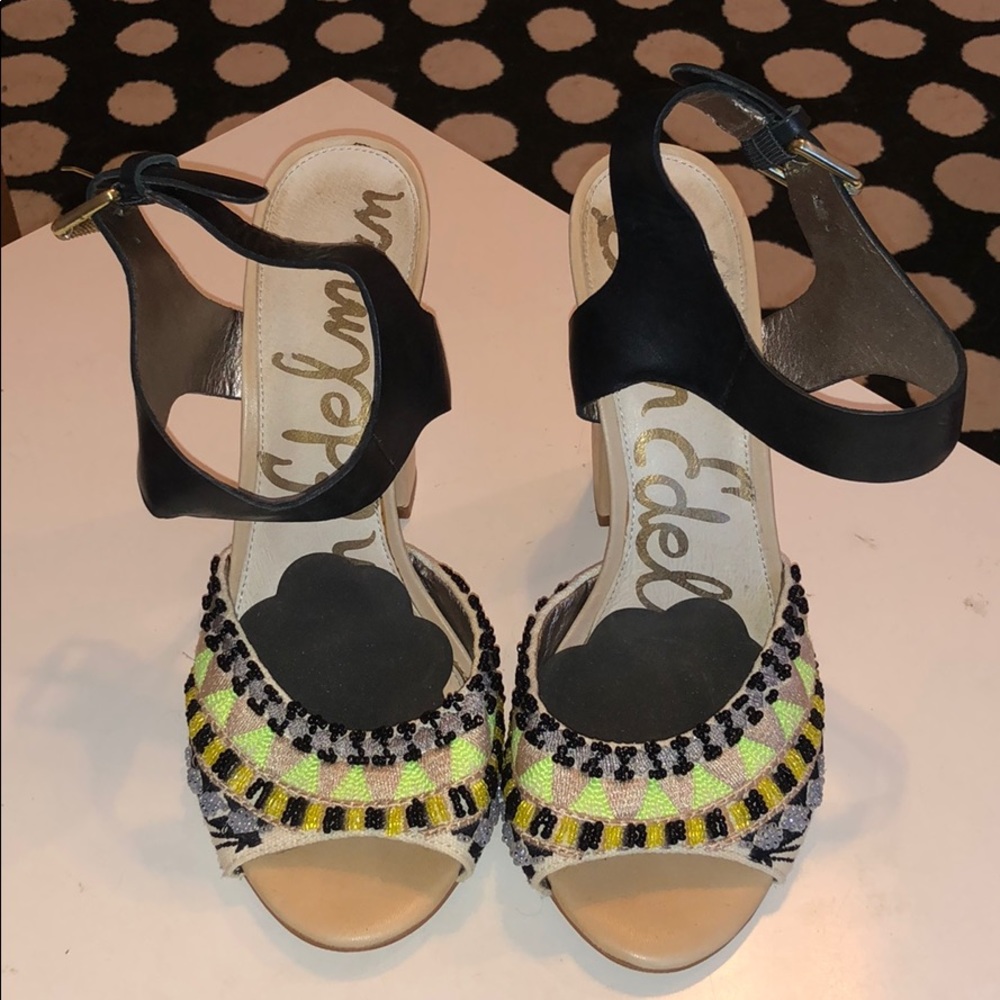 Sam Edelman Heels w Bead Detail & Black Strap!